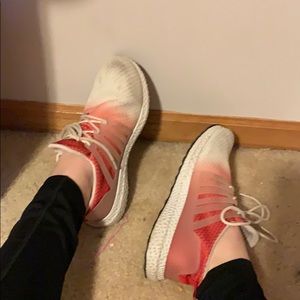 Red and white ombré sneakers